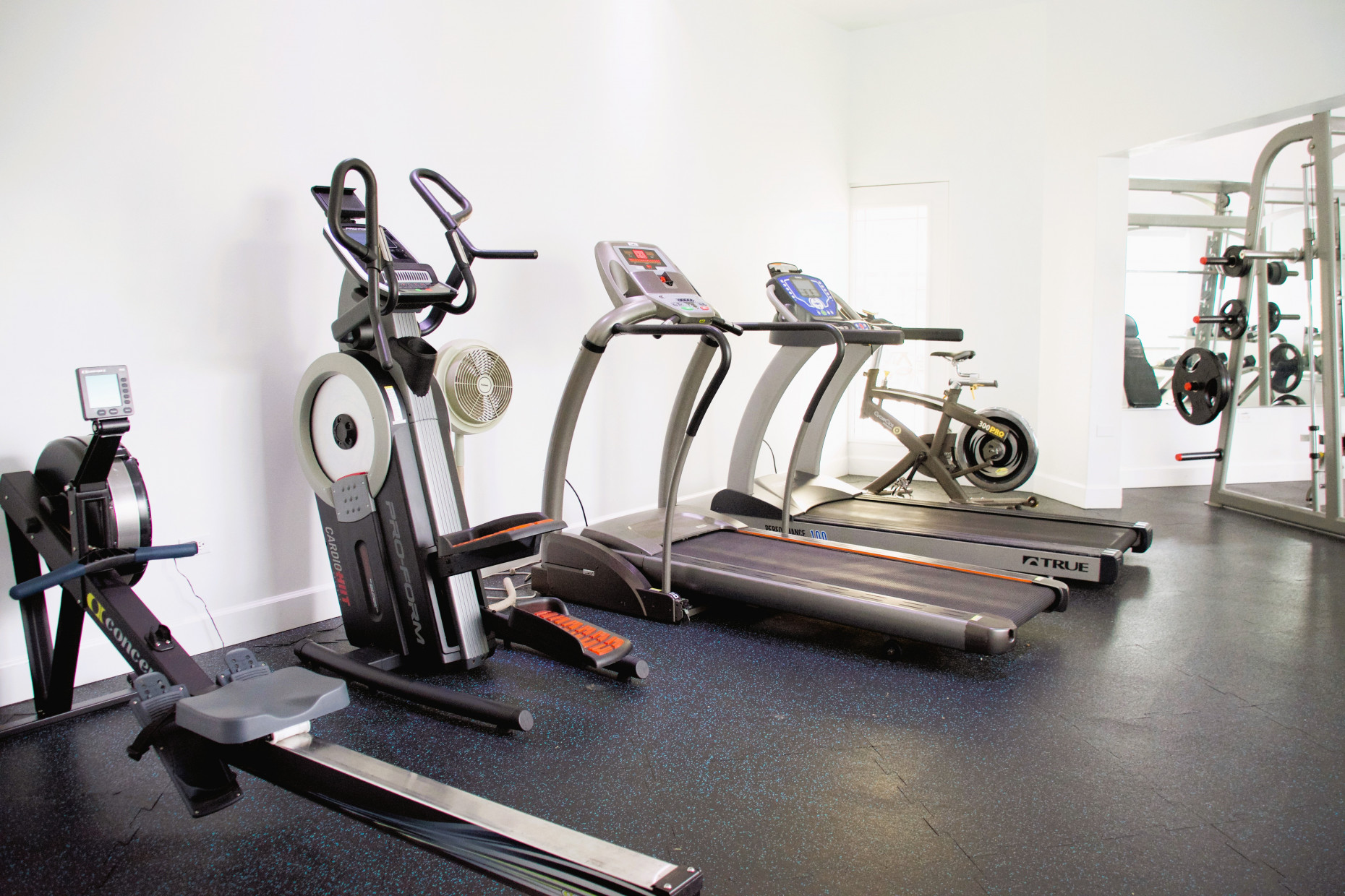 L'ambience 3 Bed Townhouse With Pool View