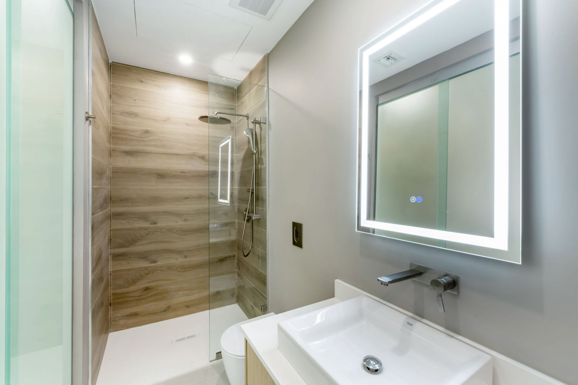 Harbour Walk Residence 1-bed