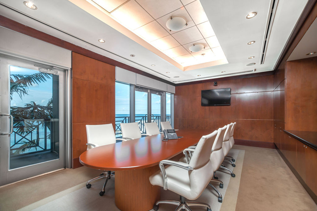 PRIME TURN-KEY OFFICE SPACE WITH OCEAN VIEWS