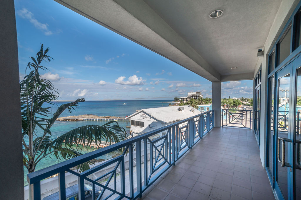 PRIME TURN-KEY OFFICE SPACE WITH OCEAN VIEWS