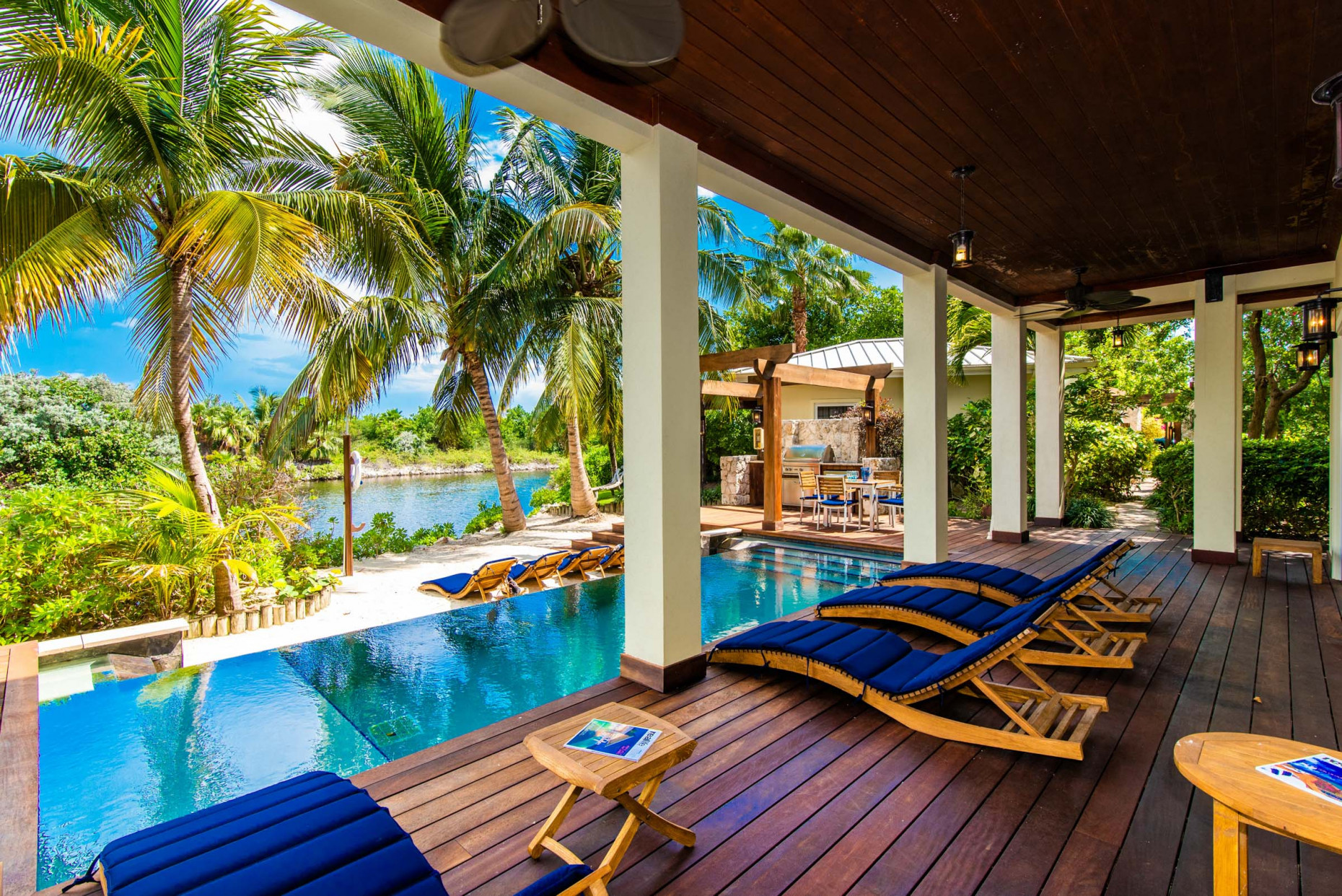 Deckhouses At The Ritz-carlton