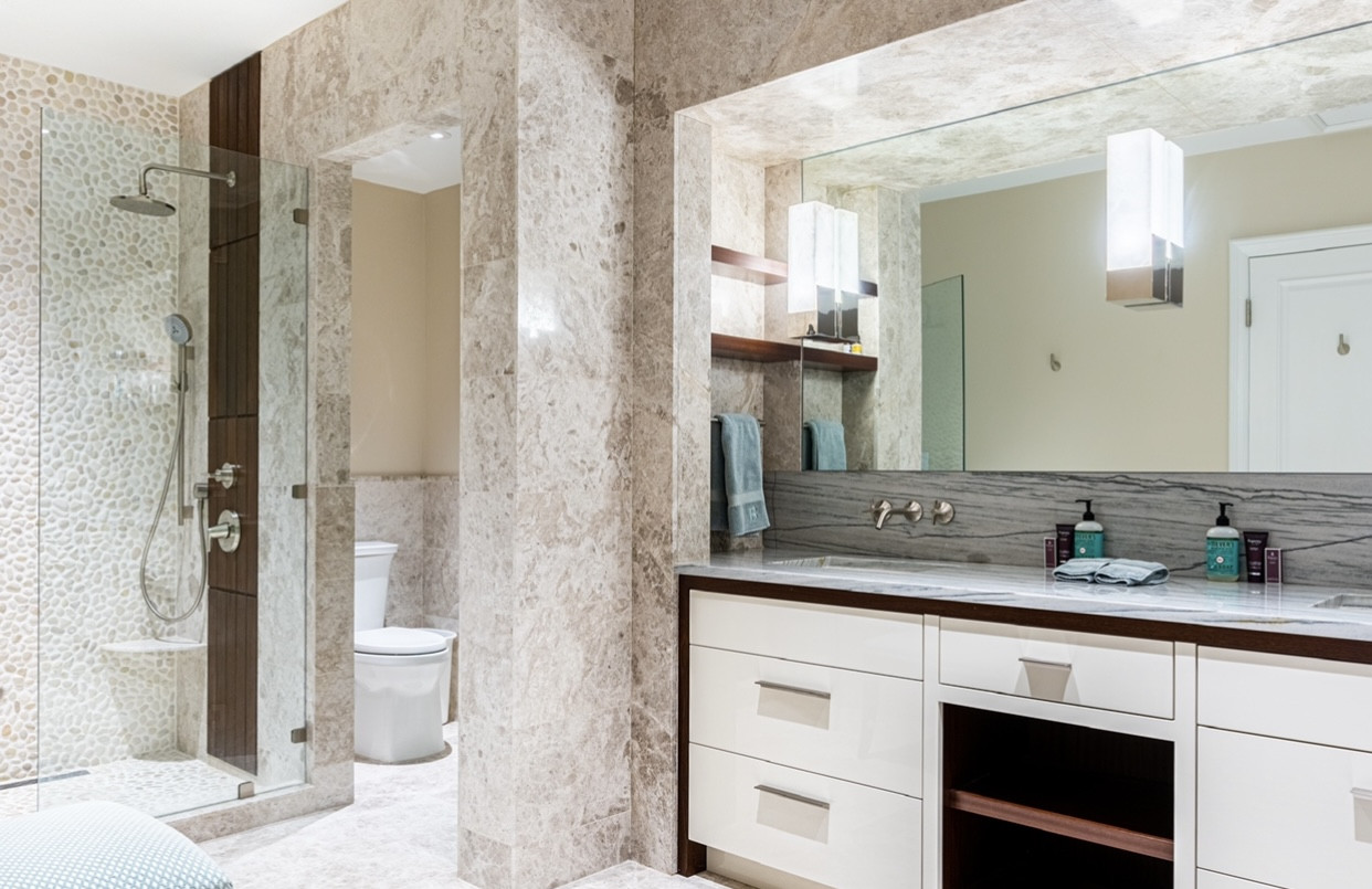 Ritz-carlton Residences #609