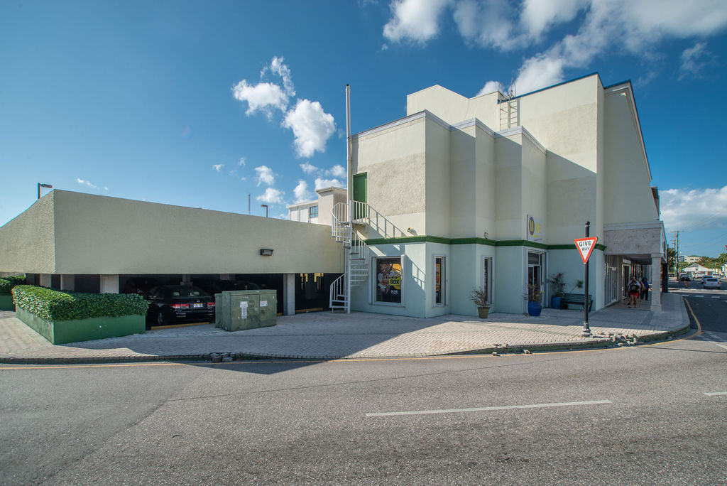 ROYAL PLAZA, 3RD FLOOR SHARED OFFICE SUITES/STORAGE SUITES (pre-leasing)