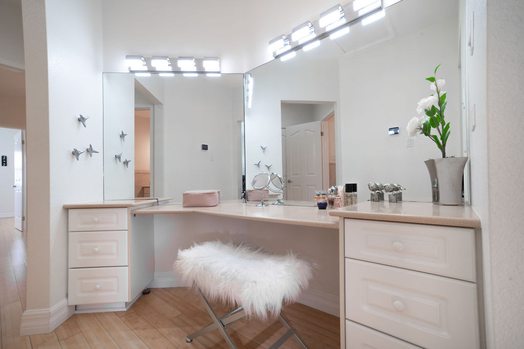 L'ambience 3 Bed Townhouse With Pool View