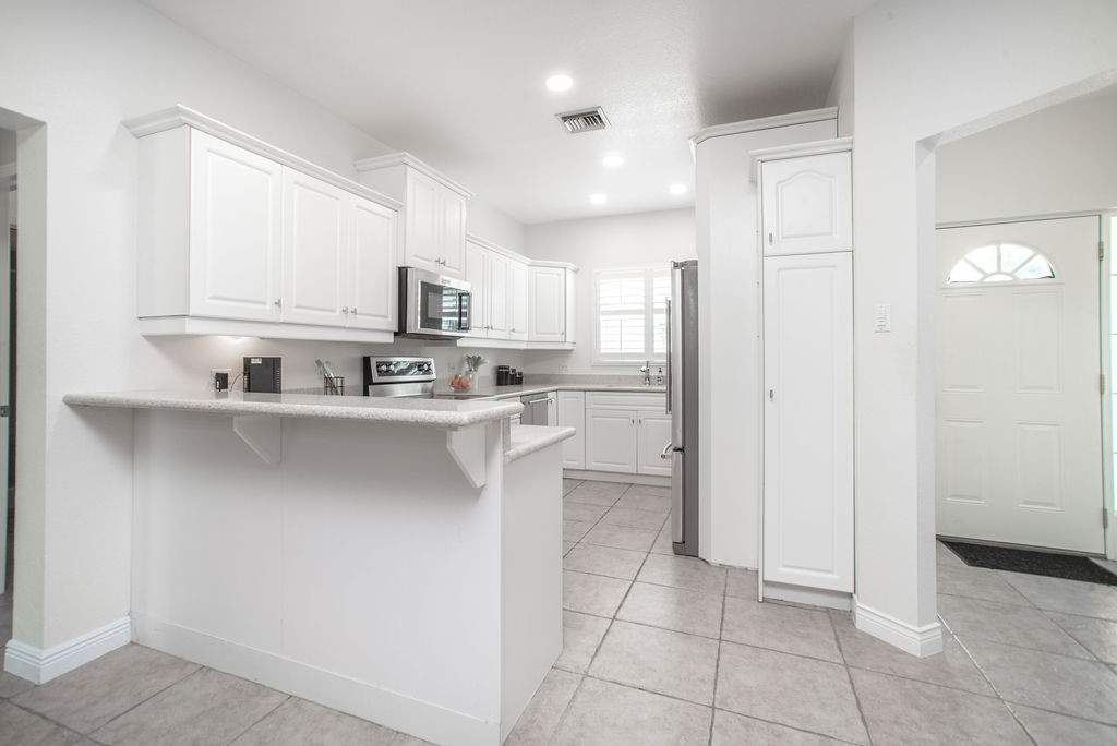 L'ambience 3 Bed Townhouse With Pool View