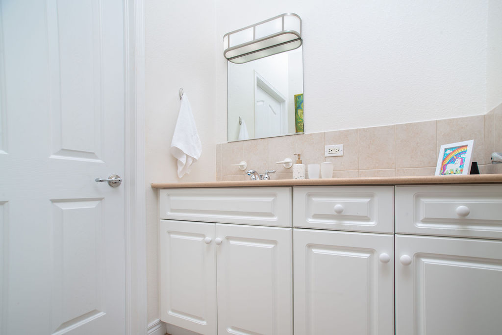 L'ambience 3 Bed Townhouse With Pool View