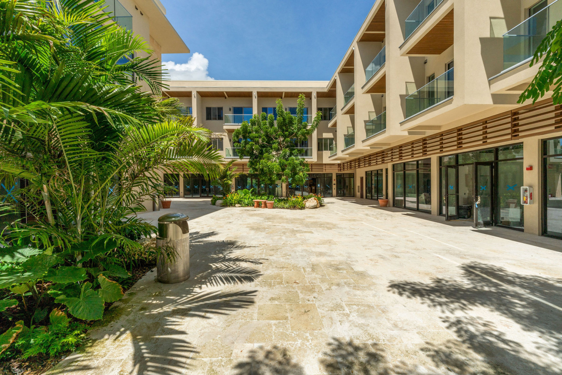 Harbour Walk Retail Unit R5-8