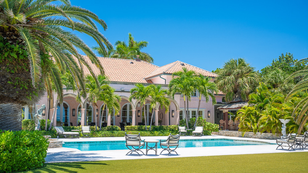 Villa Mare; A Vista Del Mar Estate Home