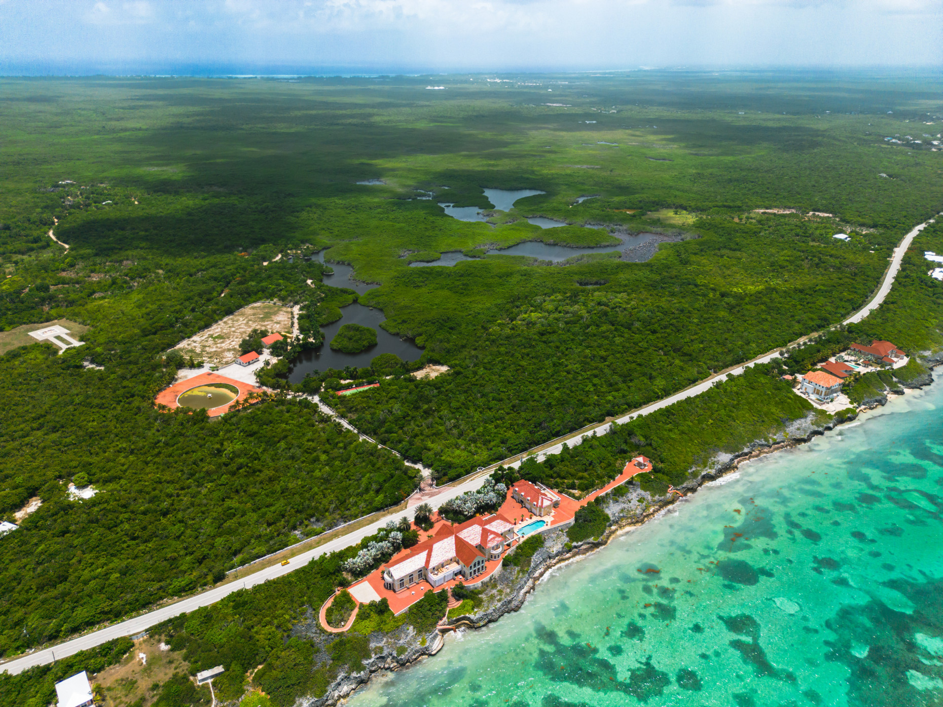 Windmill Pointe Estate & Grounds