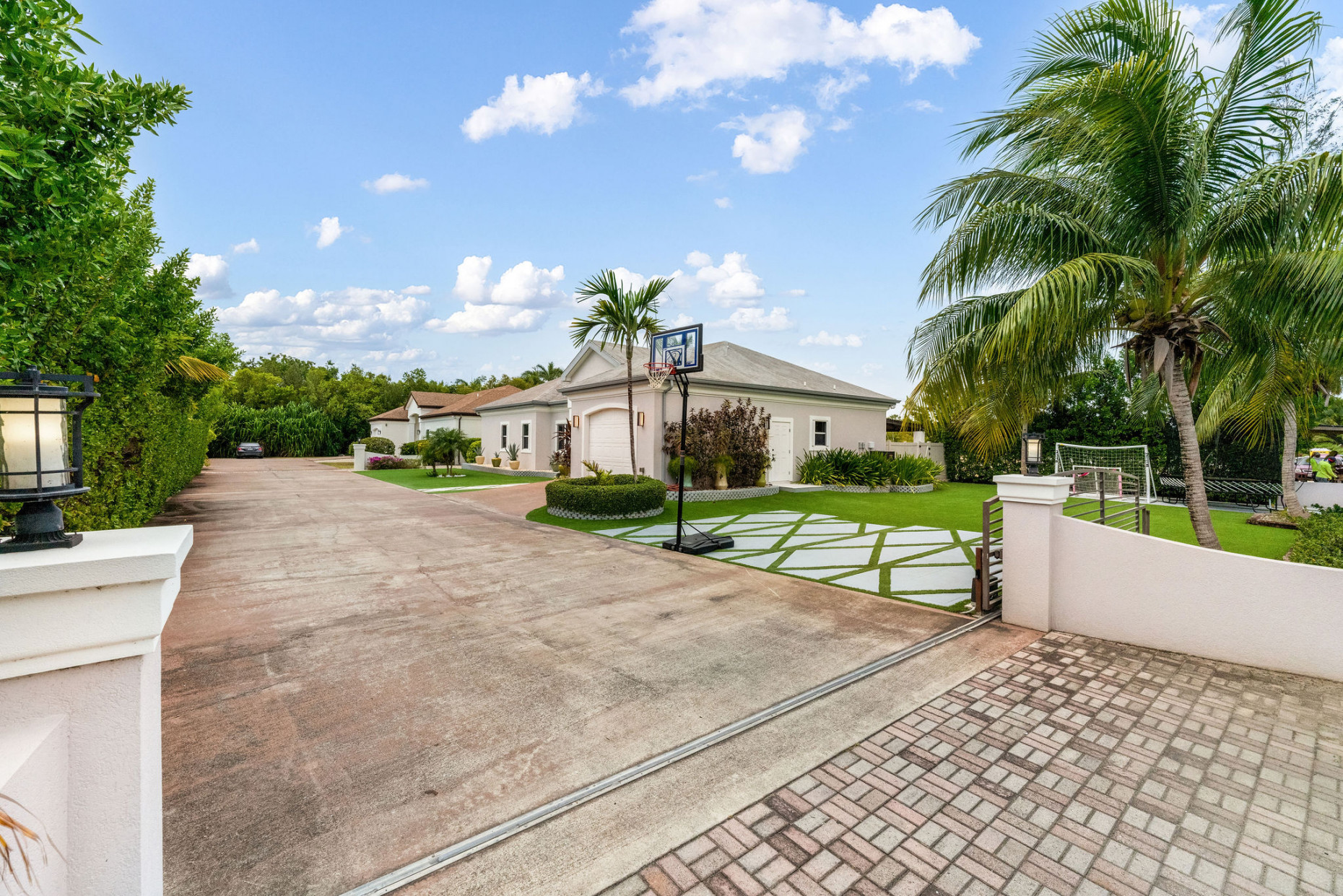 Grand Manor - Single Family Home