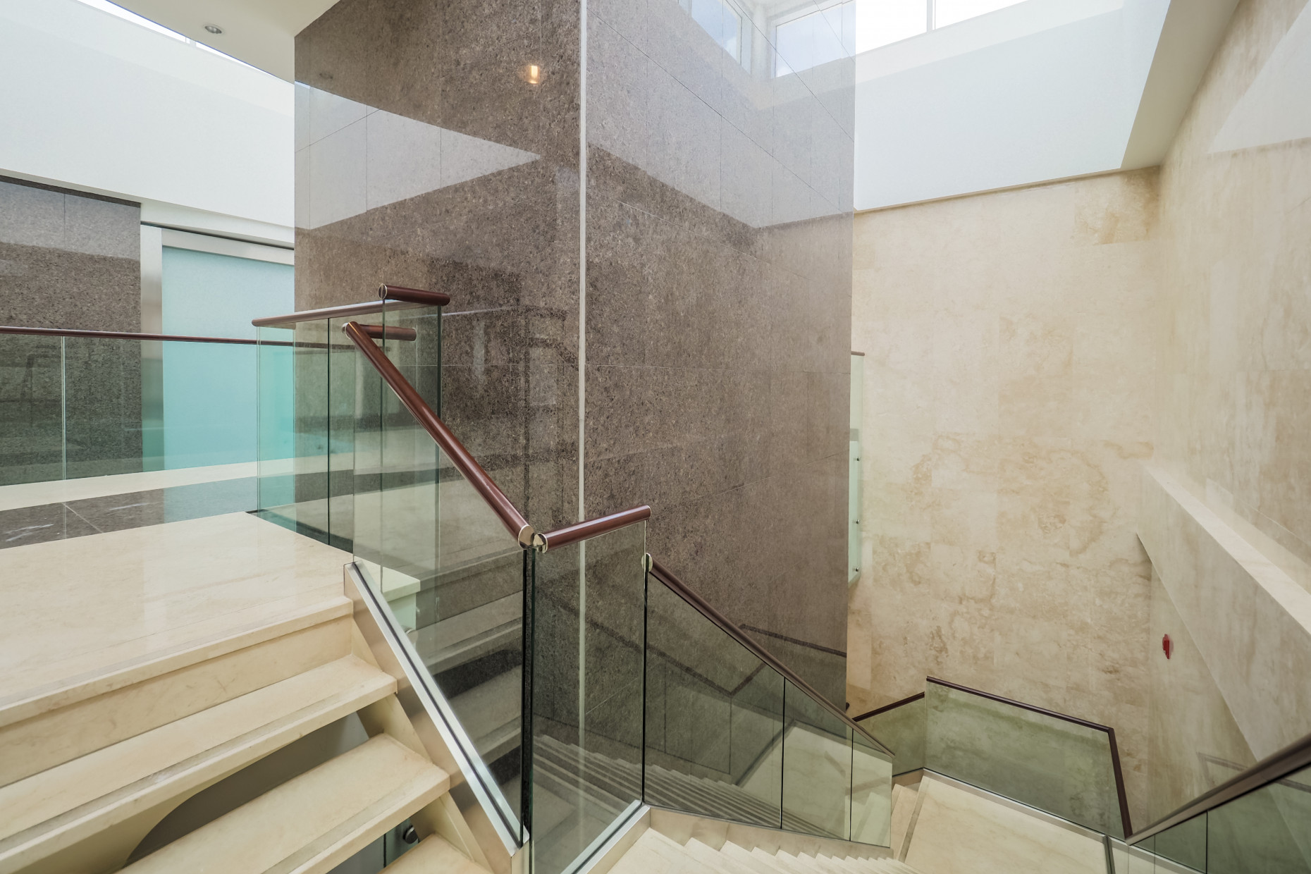 Baytown House Class A Office Suite (2nd Floor)