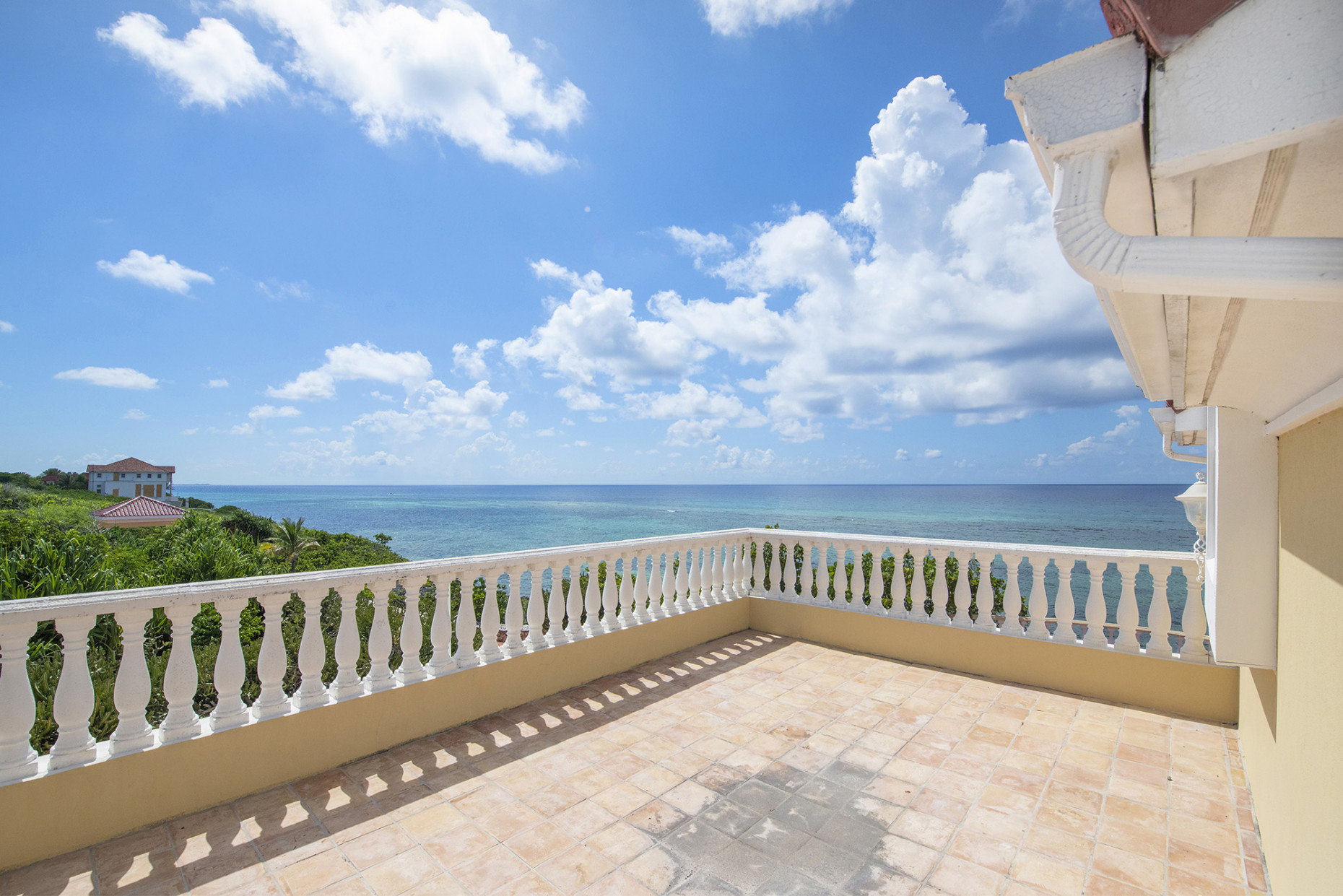 Windmill Pointe Estate & Grounds