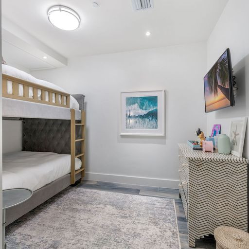 Ritz-carlton Private Residence #102