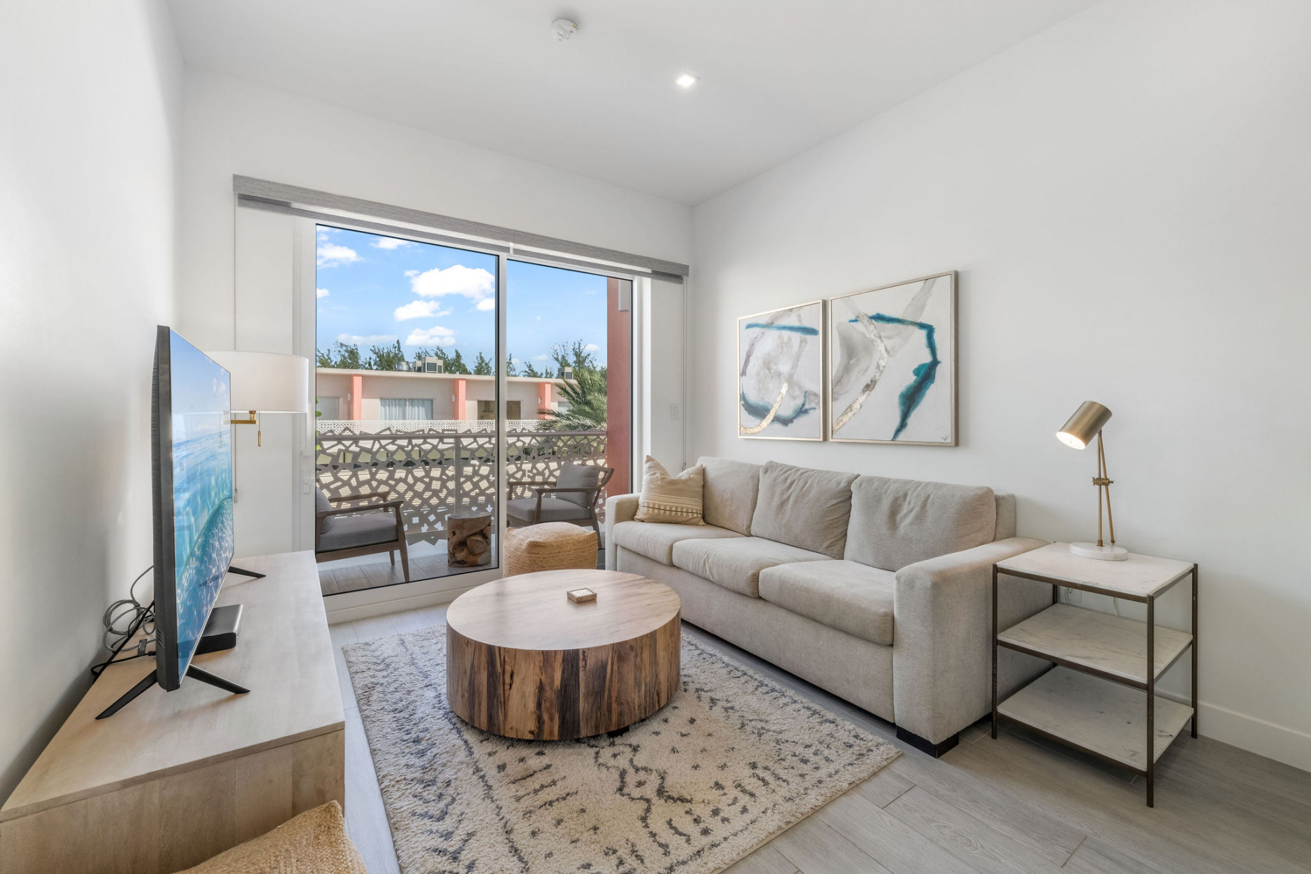 The Grove #39 - Stunning End Unit