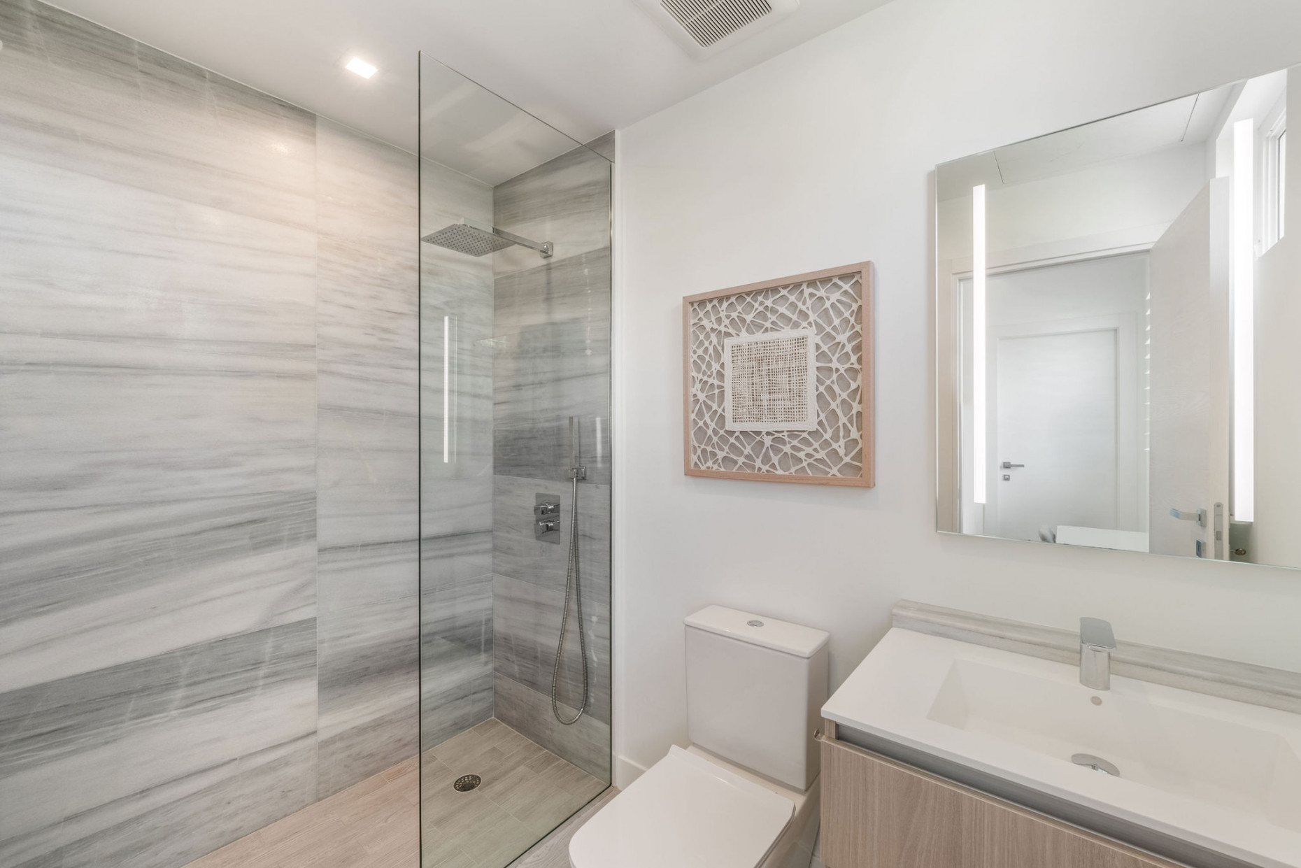 The Grove #39 - Stunning End Unit