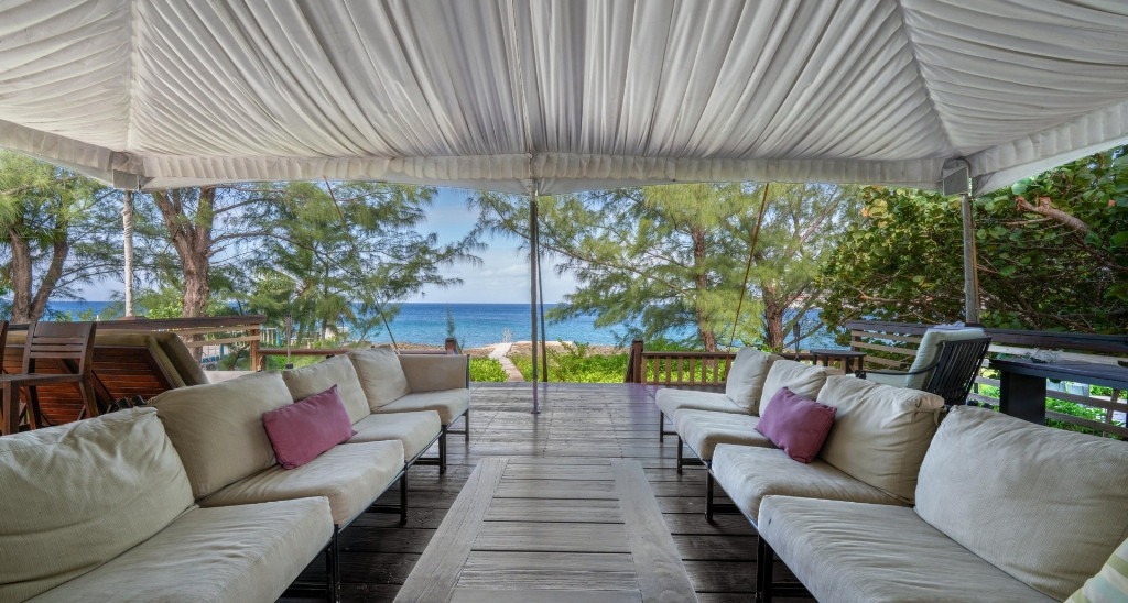 Rare Oceanfront Development Opportunity | South Church Street | 0.9 Acres