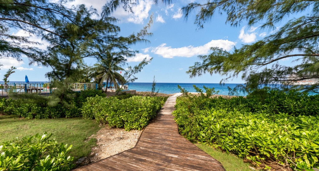 Rare Oceanfront Development Opportunity | South Church Street | 0.9 Acres