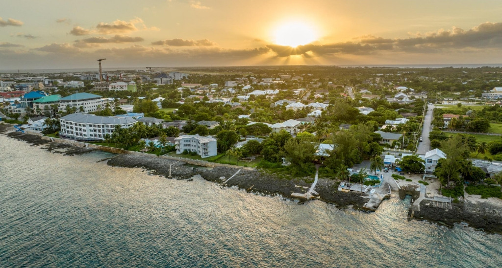 Rare Oceanfront Development Opportunity | South Church Street | 0.9 Acres