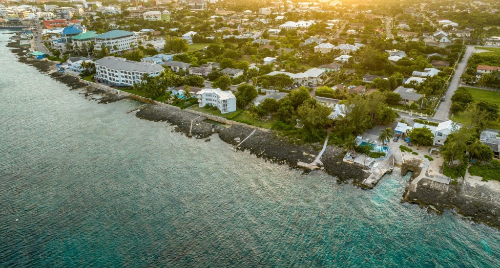 Rare Oceanfront Development Opportunity | South Church Street | 0.9 Acres