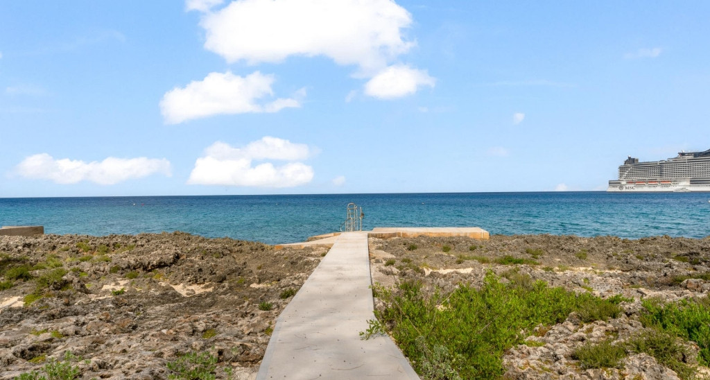 Rare Oceanfront Development Opportunity | South Church Street | 0.9 Acres