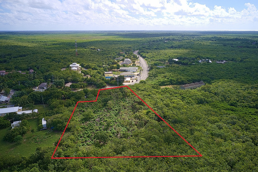 1.66 Ac Commercial Neighbourhood, North Side