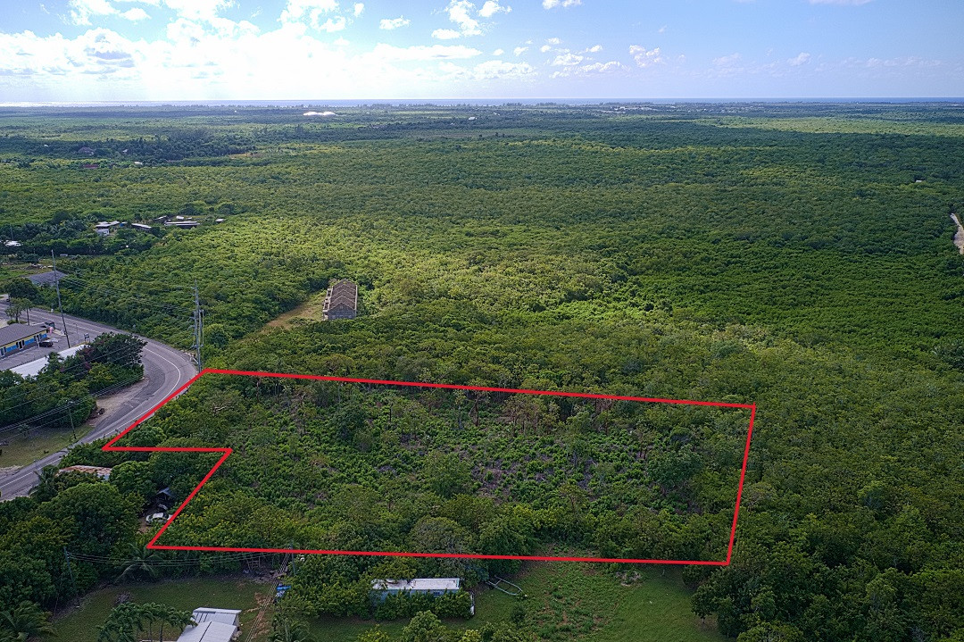 1.66 Ac Commercial Neighbourhood, North Side