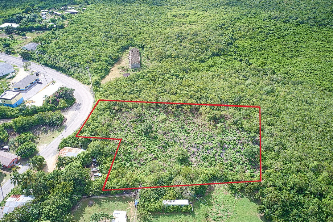 1.66 Ac Commercial Neighbourhood, North Side