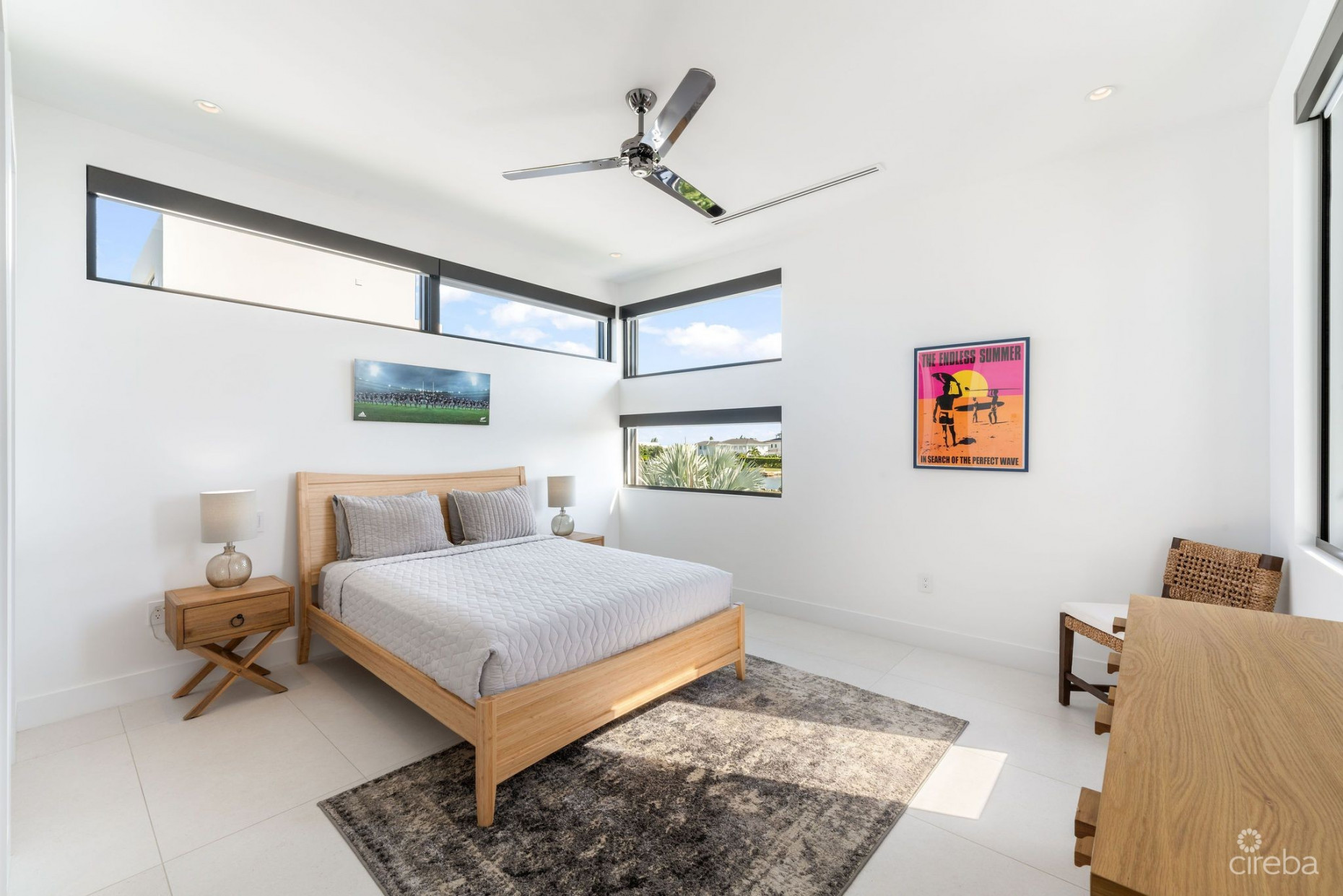 60 LALIQUE PENINSULA QUAY | LUXURY WATERFRONT LIVING IN CRYSTAL HARBOUR