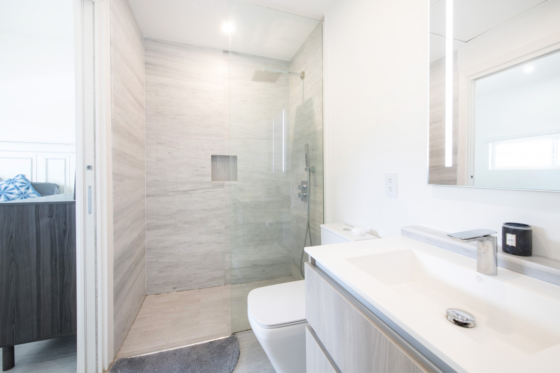 The Grove #33 | Seven Mile Beach Corridor