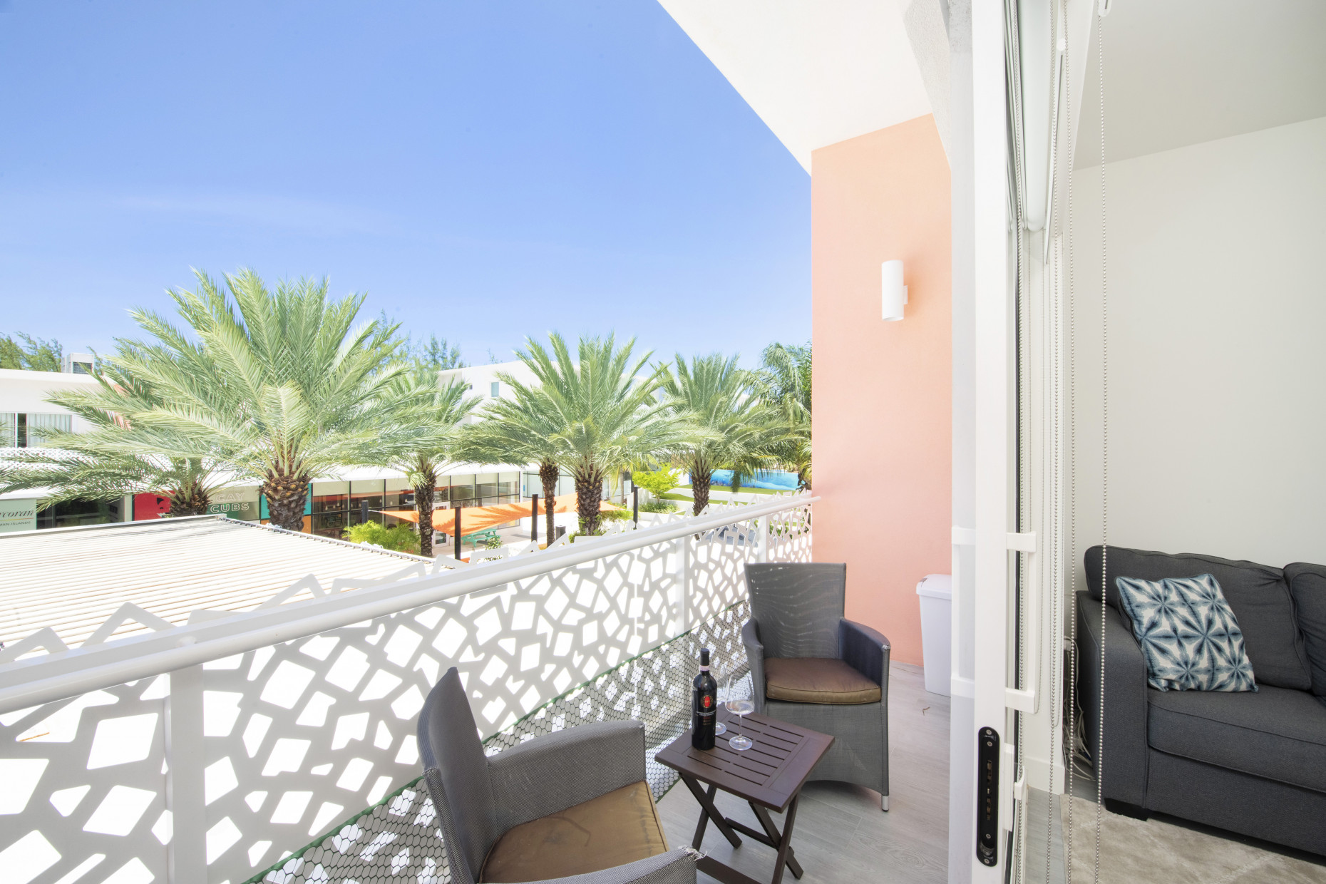 The Grove #33 | Seven Mile Beach Corridor