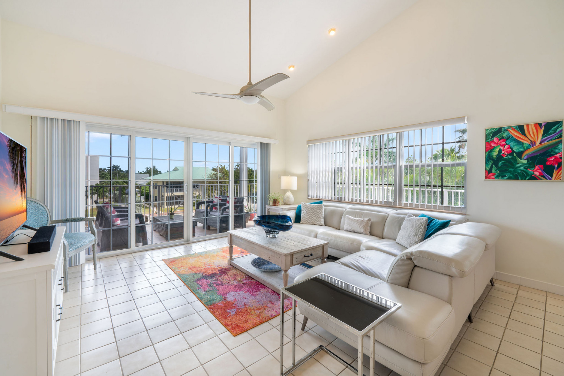 Britannia #133 | Canalfront Penthouse | 2-bed + Loft + Dock