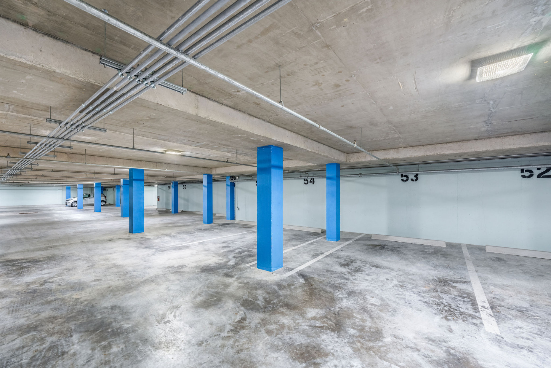 The Grove 53 | Top Floor | Seven Mile Beach Corridor