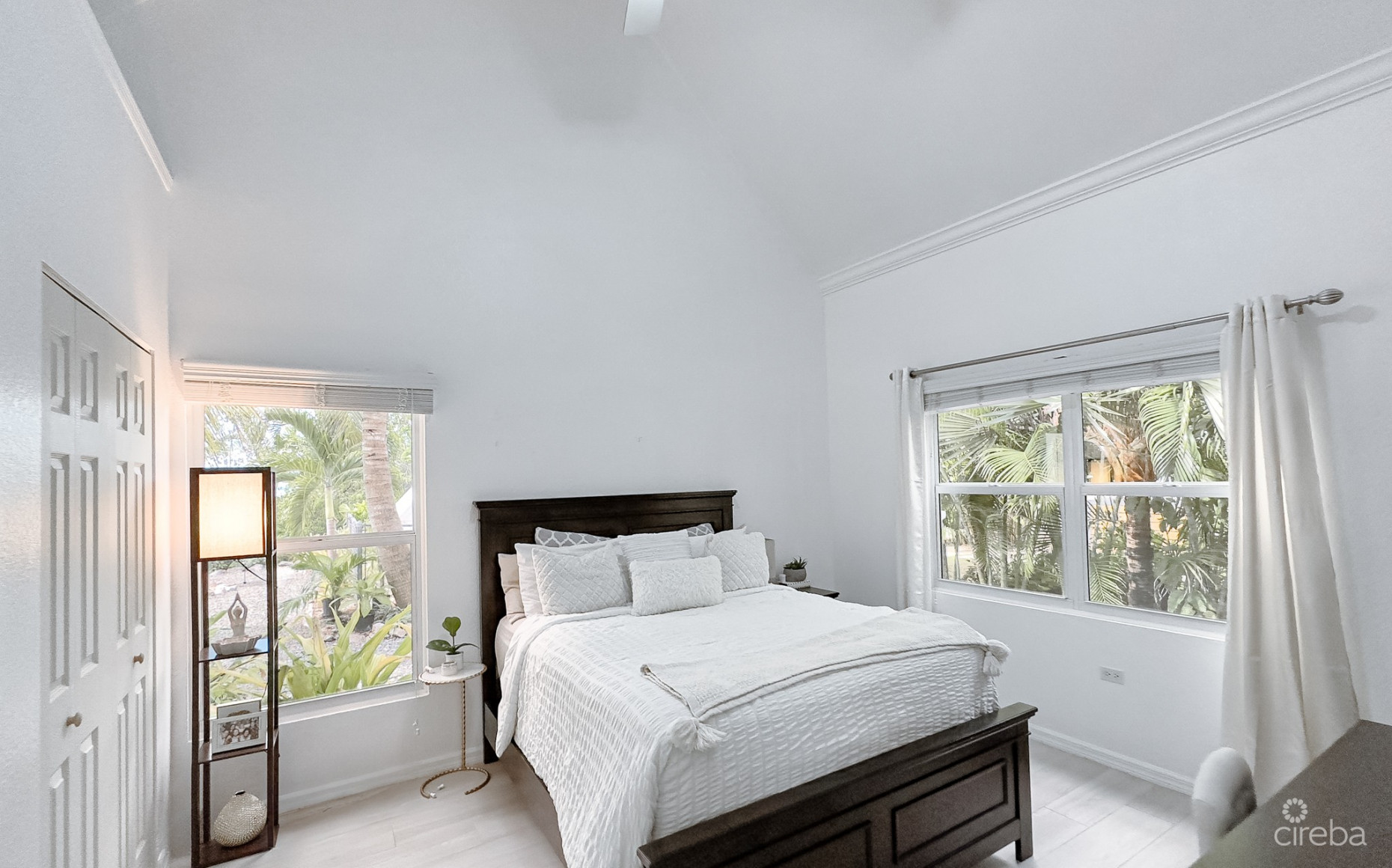 OCEAN VIEW FAMILY HOME SPOTTS