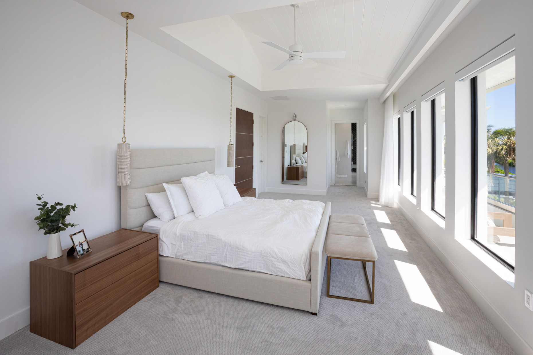 The Ritz-carlton Deckhouse