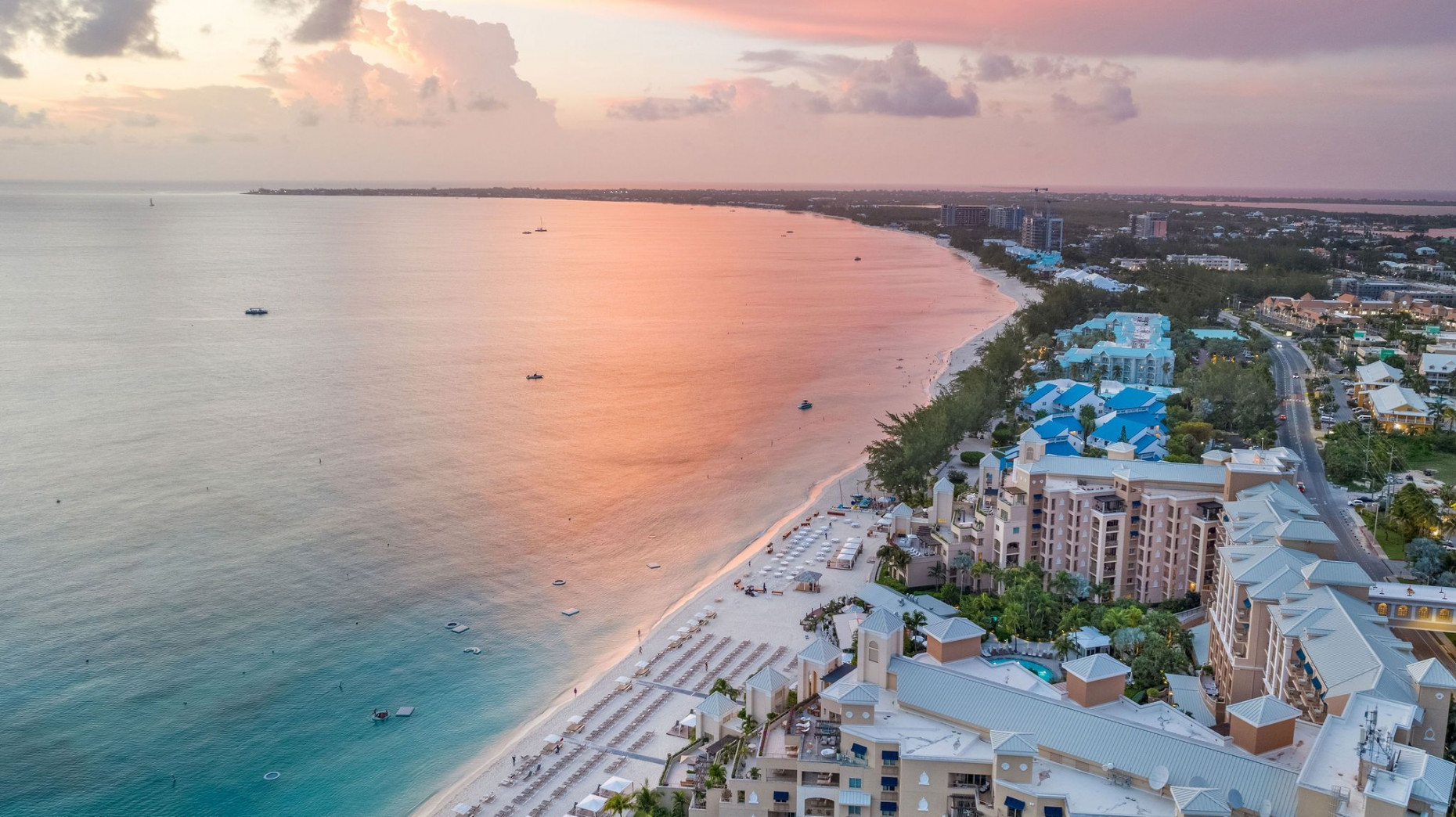 The Ritz-carlton Deckhouse