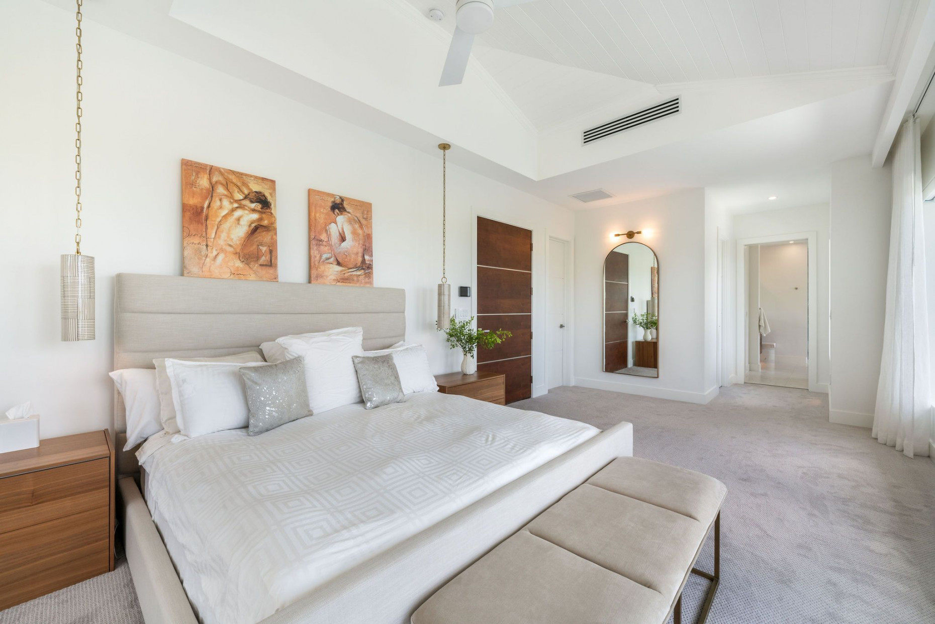 The Ritz-carlton Deckhouse