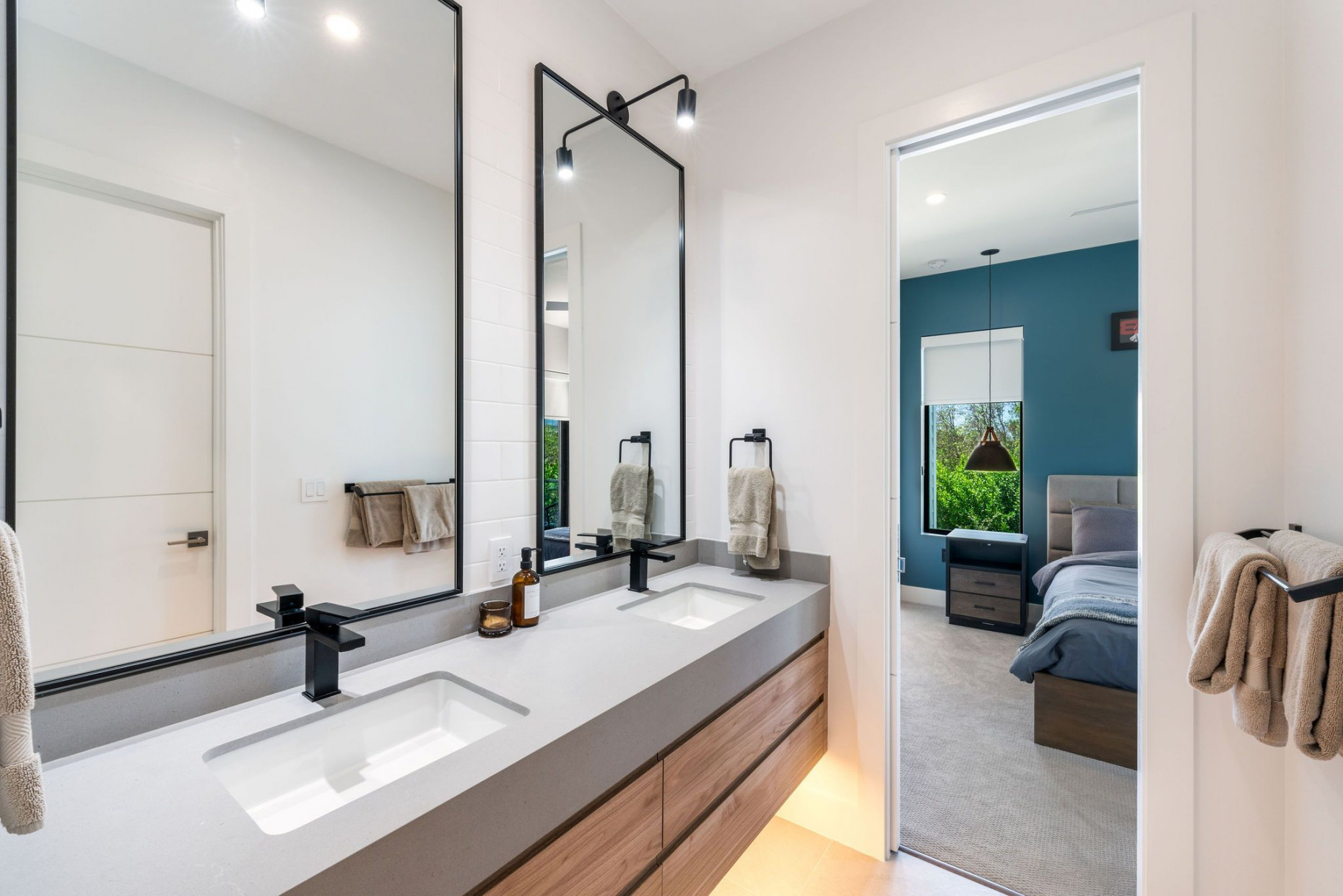 The Ritz-carlton Deckhouse