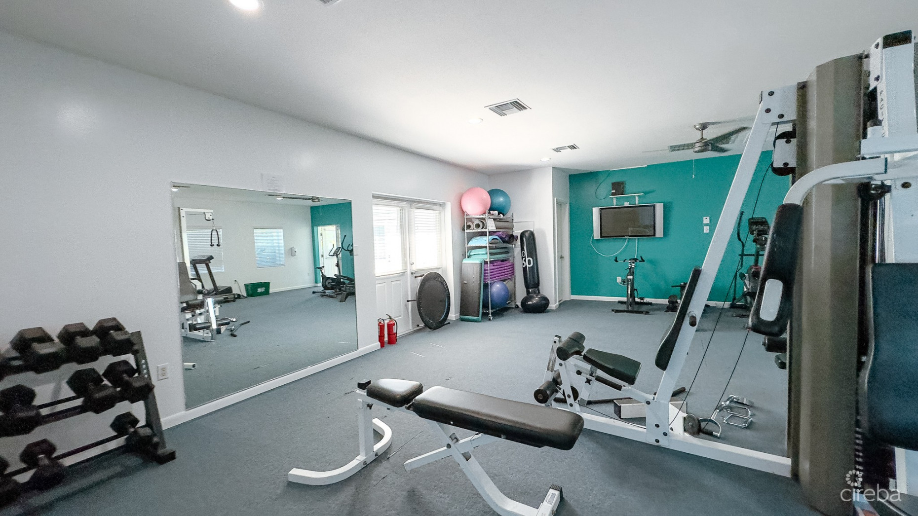 SOUTH SOUND 4 BED HOME -SUNRISE