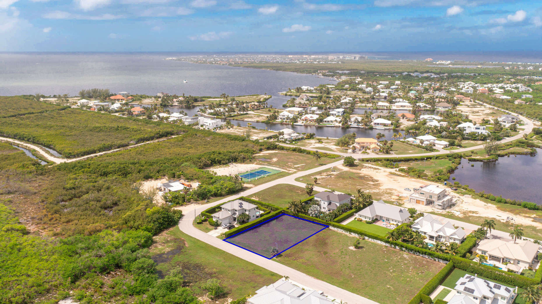 Shorecrest- Executive Home Lot