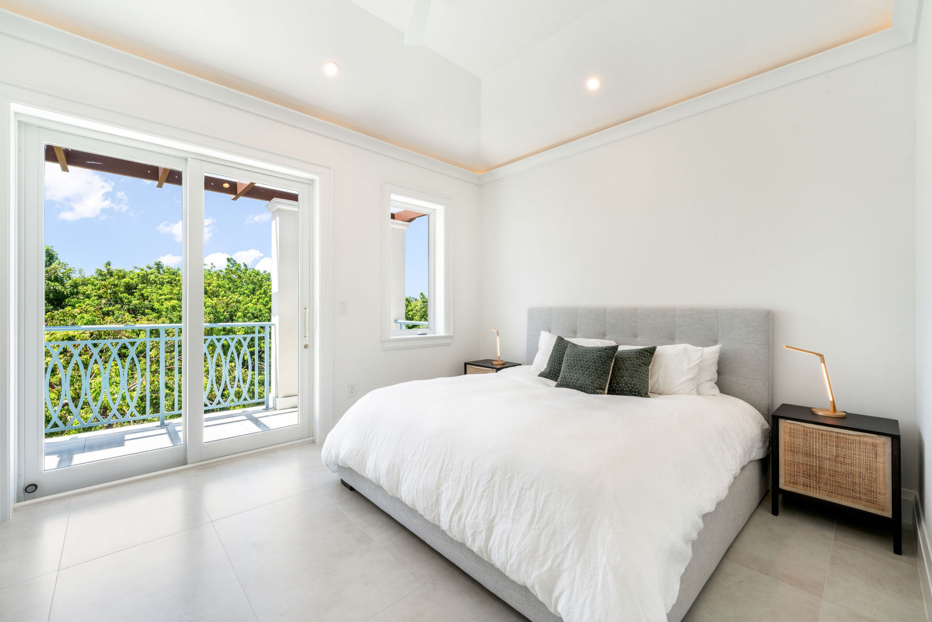 Stone Island Residence 402