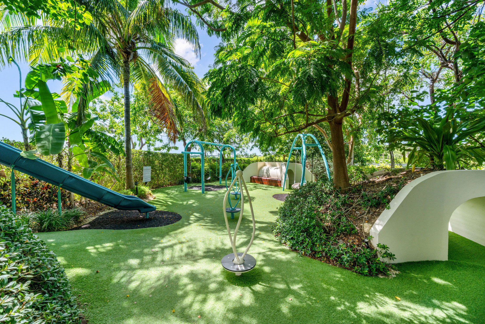 Stone Island Residence 402