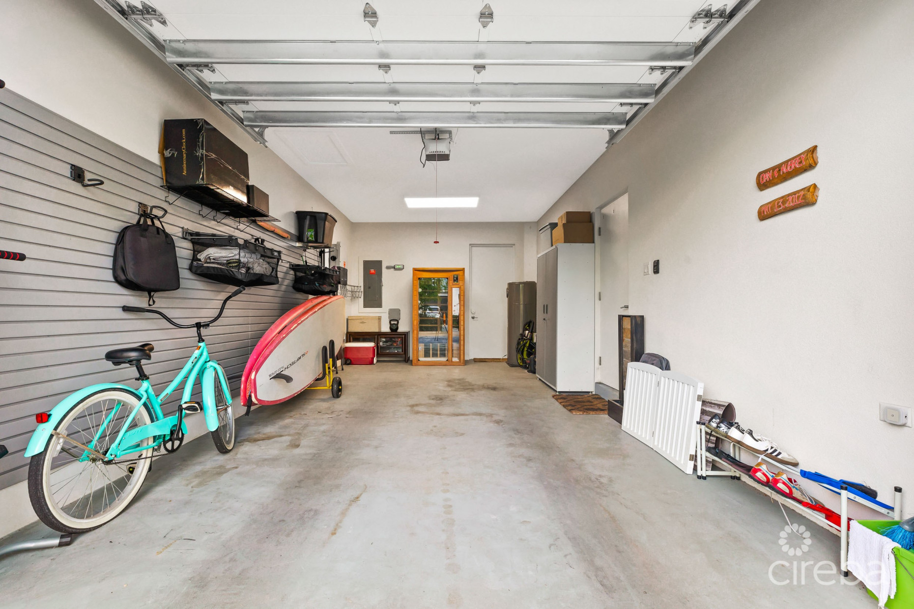 PERIWINKLE 1, COTTAGE WITH GARAGE