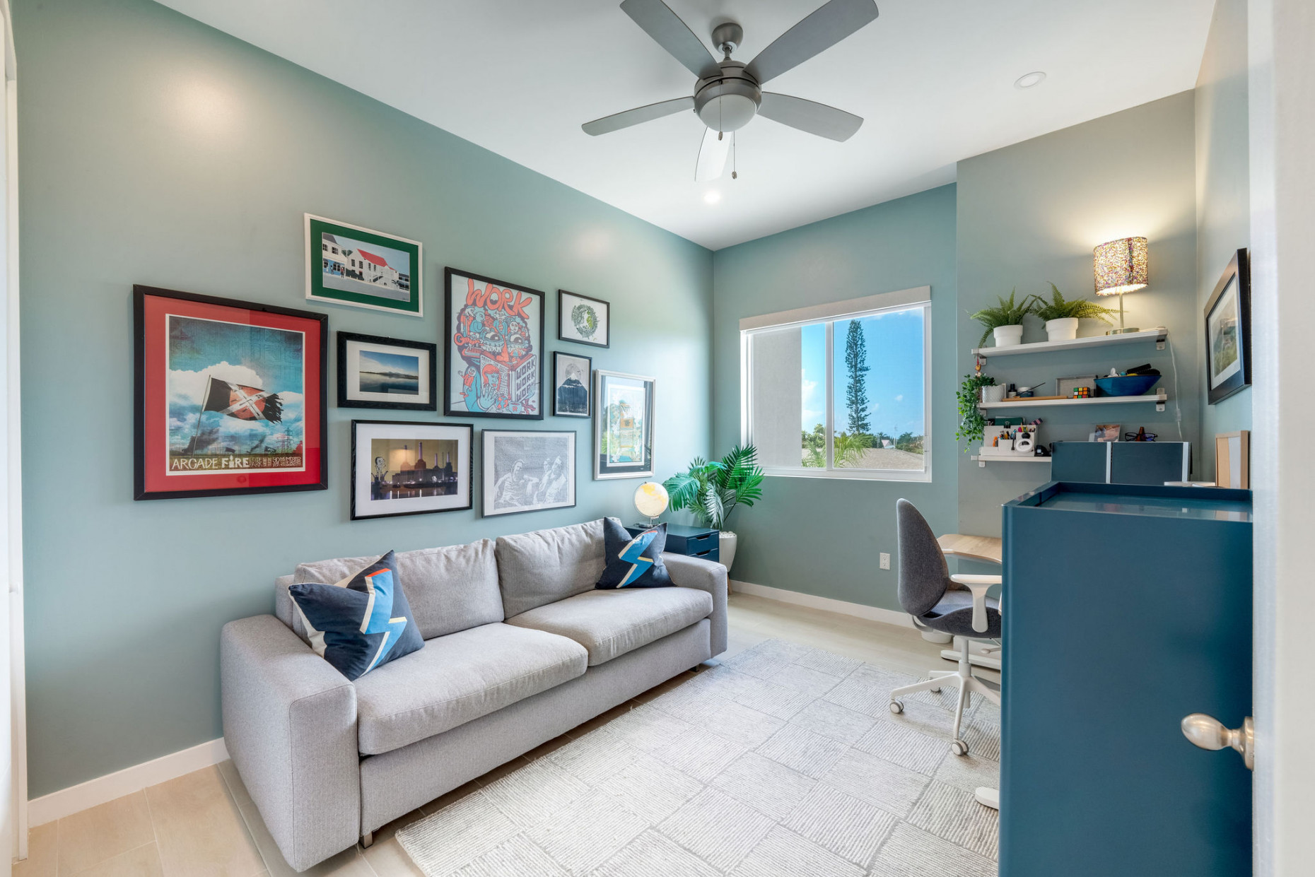 Ocean Crest |  4 - Bed Oceanfront + Garage / Dock