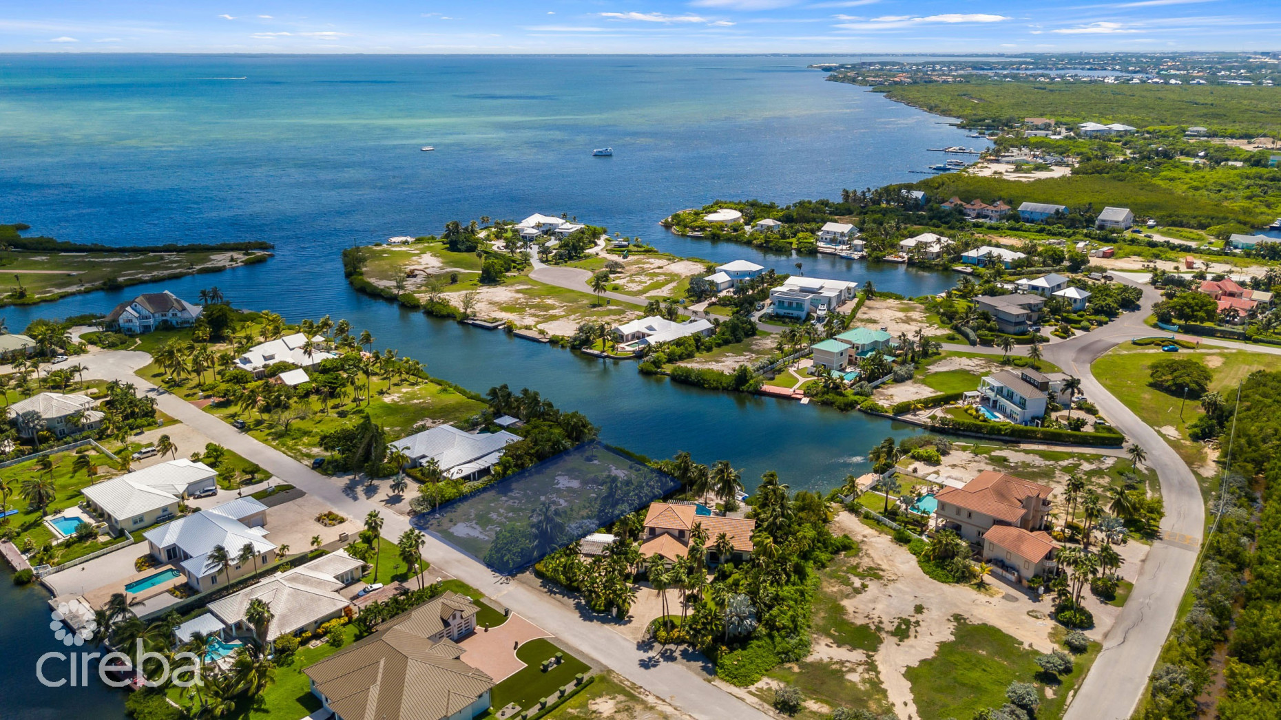 THE SHORES 0.35 ACRES LOT  - APPROVED PLANS &  GEOTECH