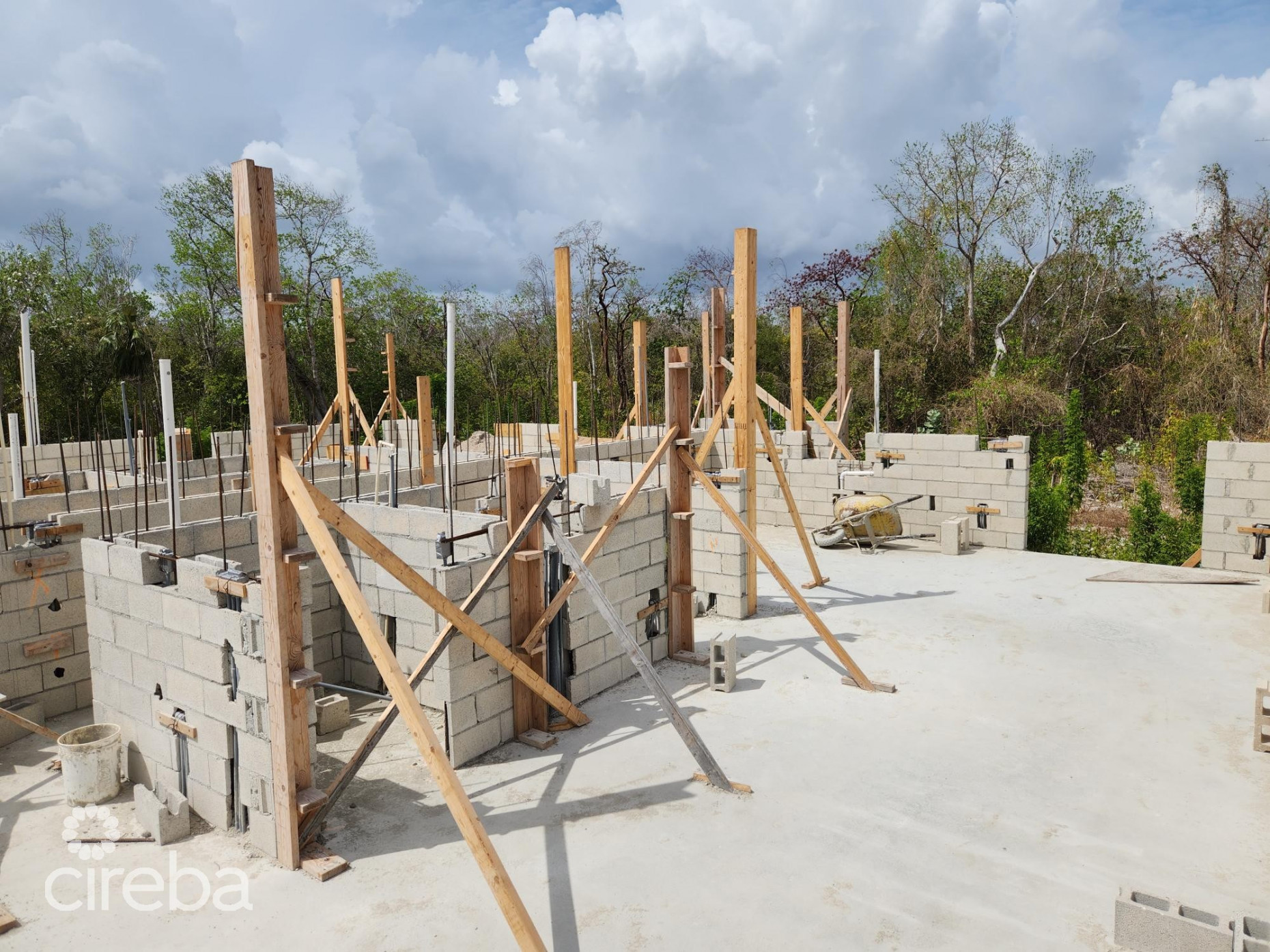 BEACH BAY LOT: FOUNDATION AND PLANS INCLUDED