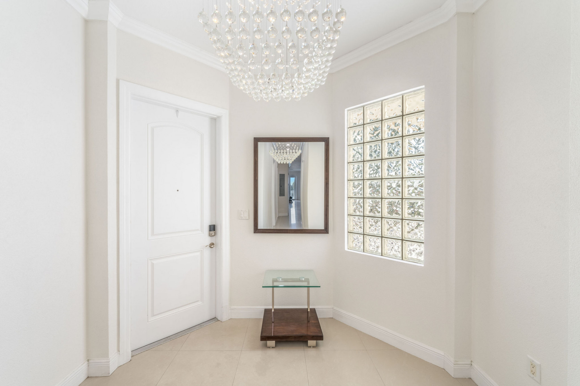 Westview - Prime Oceanfront 3-bedroom Residence