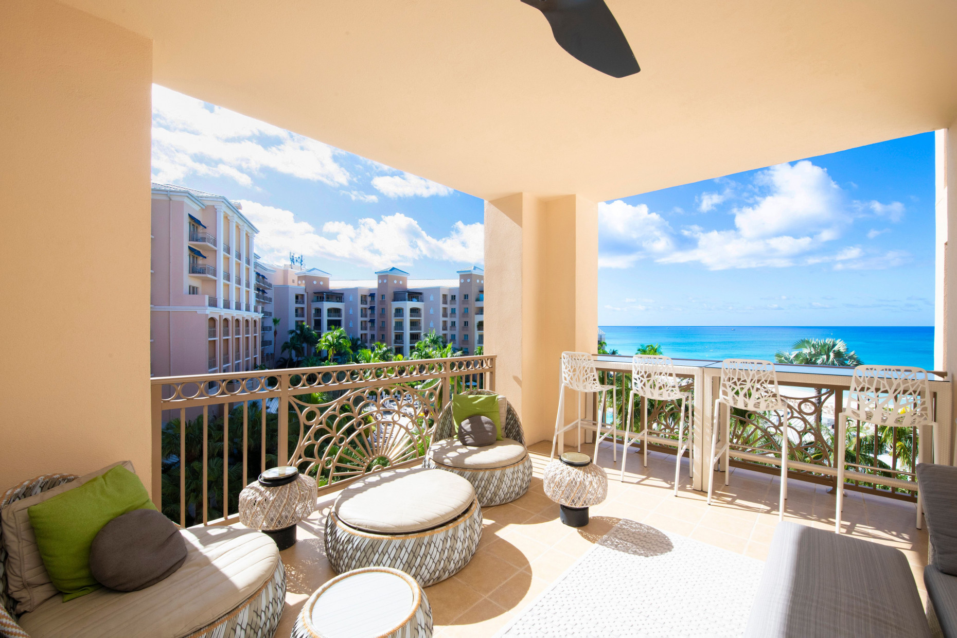 Ritz Carlton Residences #509