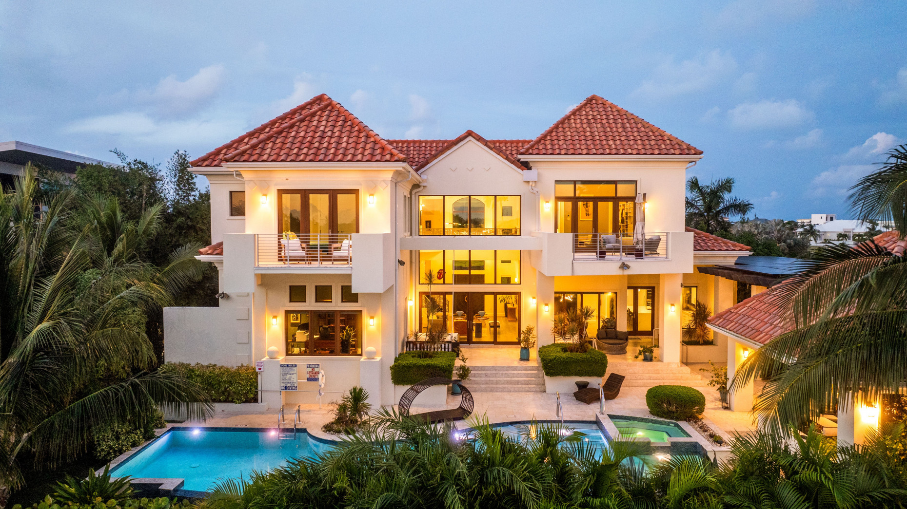 Villa Topenga, Crystal Harbour