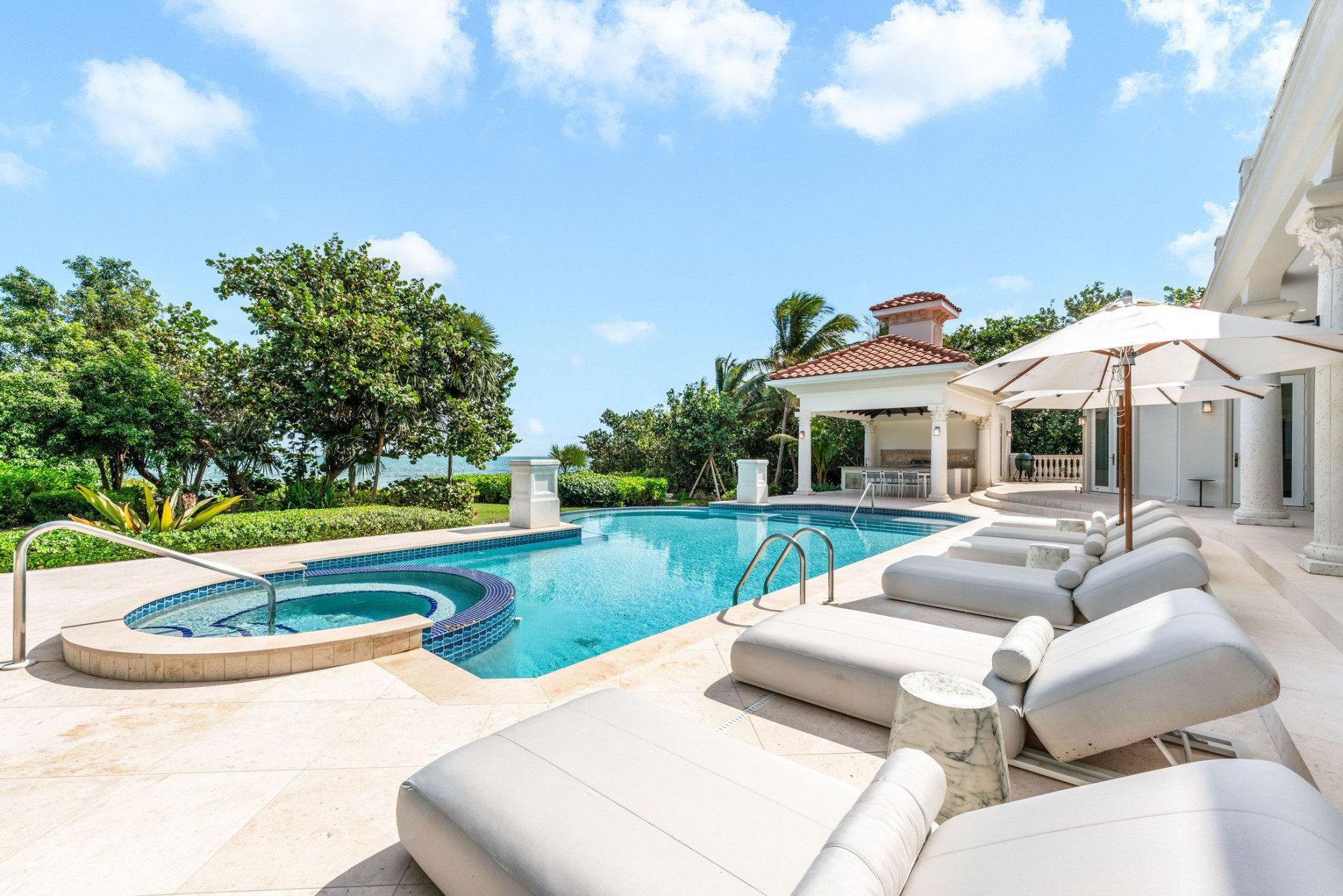 Vista Del Mar #137 Ironshore Dr.