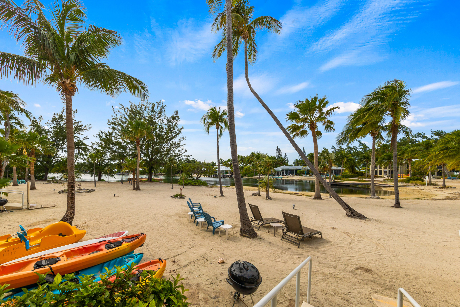 Island Houses  /  Rum Point - Kai Kotch